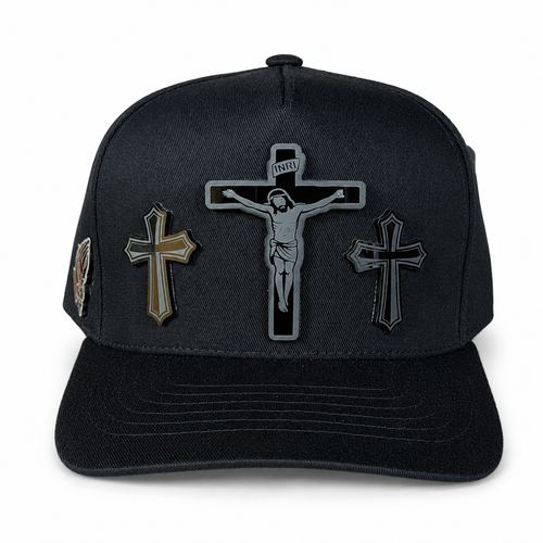 3 Cruzes hat